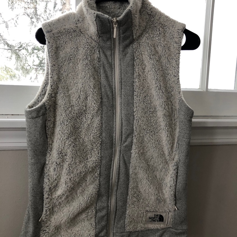 NorthFace vest - NEW